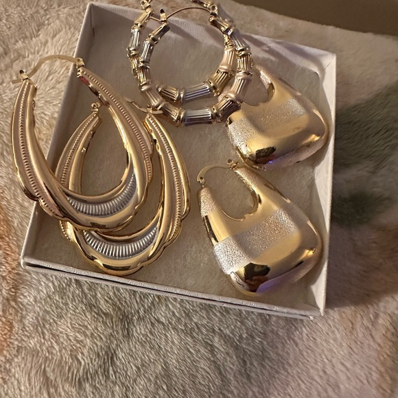 Elegant Gold and Silver Hoop Earrings Set (3 pairs) multicolor - Picture 2 of 6